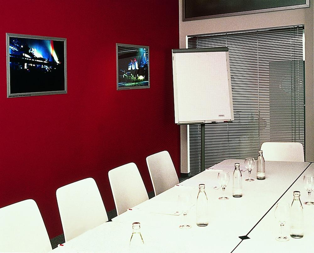 Ferrotel Duisburg - Partner Of Sorat Hotels Экстерьер фото